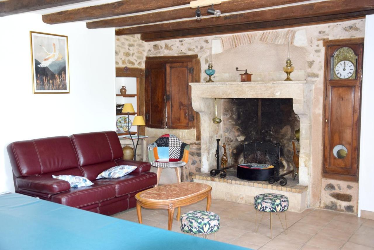 Maison Charismatique A Saint-Germier Avec Jardin Cloture. Екстер'єр фото
